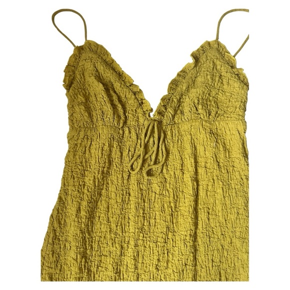 VICI “Kieran” textured mini dress – chartreuse, sleeveless, size M - Picture 3 of 7